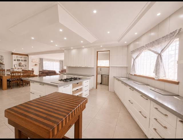 4 BEDROOM HOUSE FOR SALE IN HENLEY ON KLIP